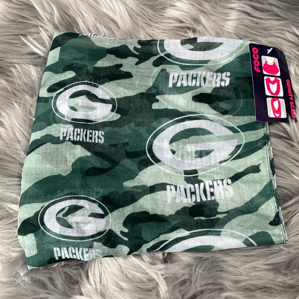 Green Bay Packers camo infinity scarf